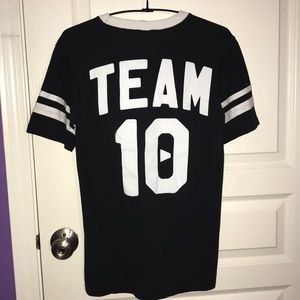 team 10 shirt